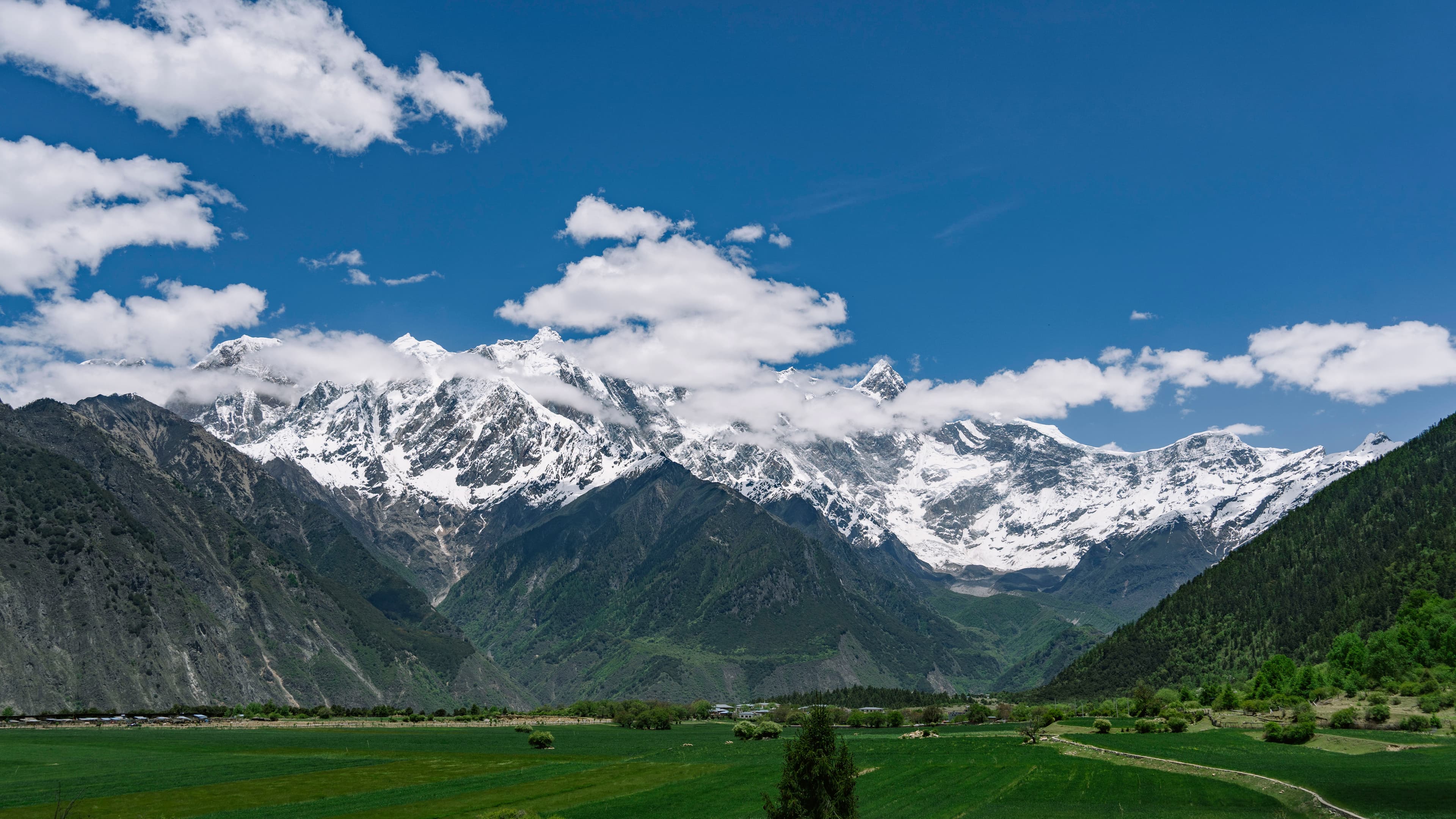 Exploring Eastern Tibet — Nyingchi to Lhasa, Lodge to Lodge (8N9D)