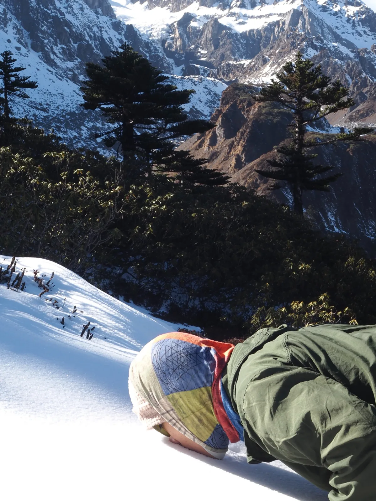 sacred snow mountain,kawagarbo
