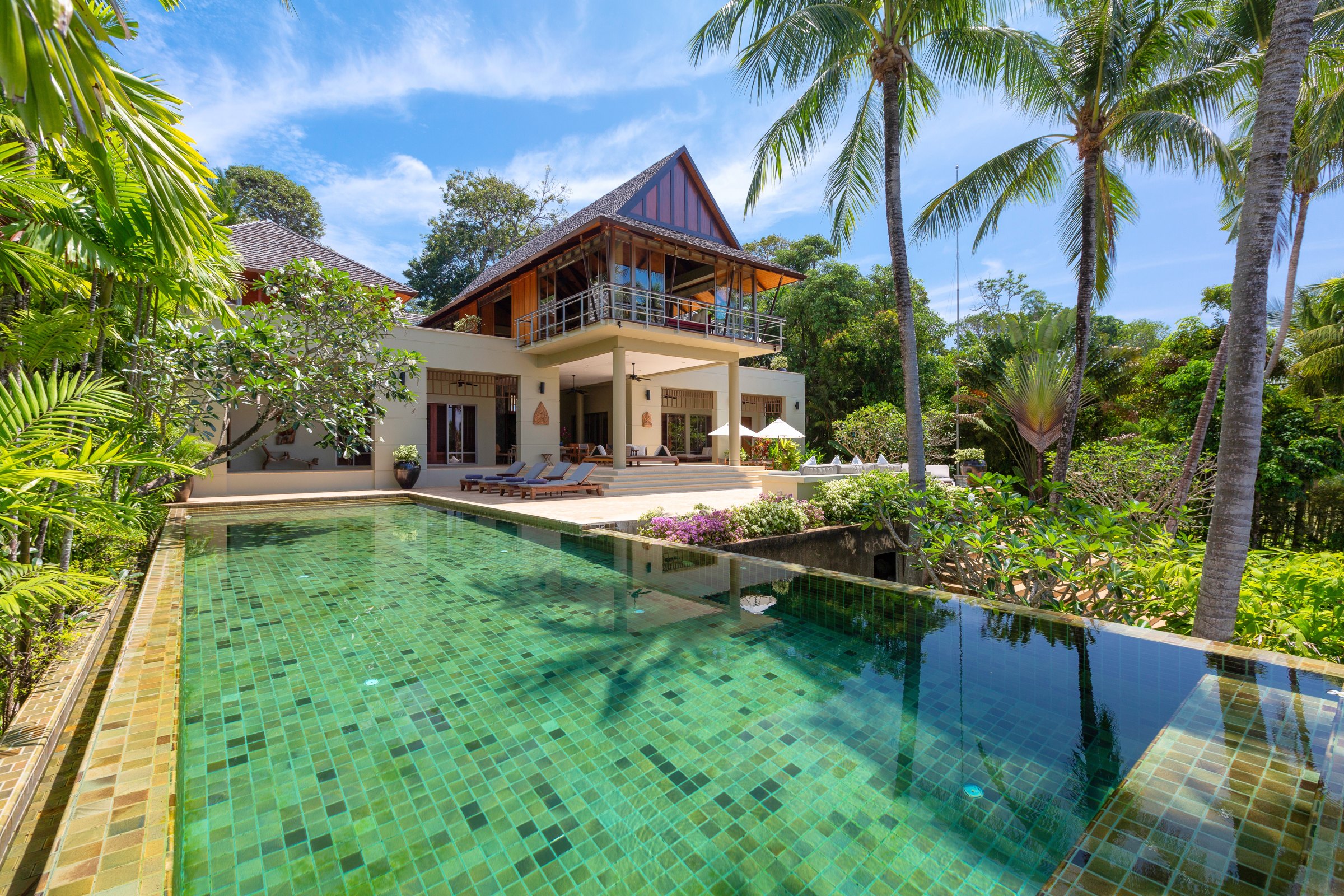 Private swimming pool