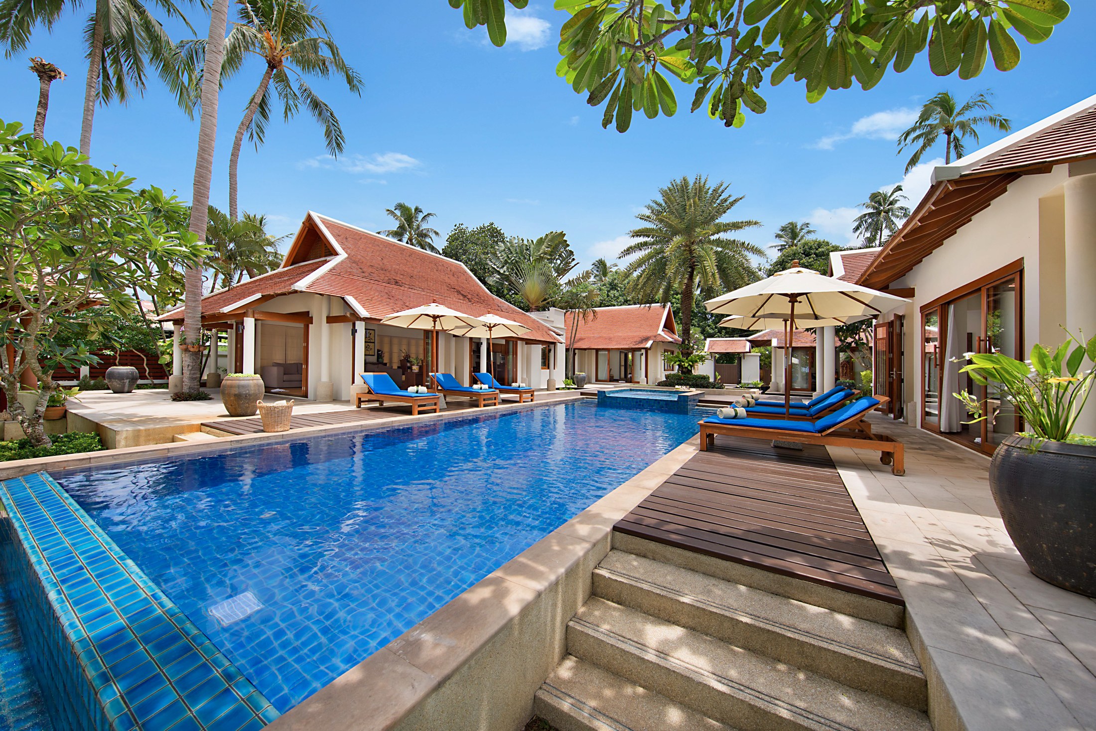Private pool