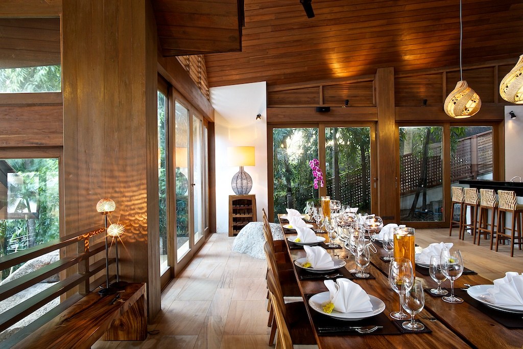 Private villa dining
