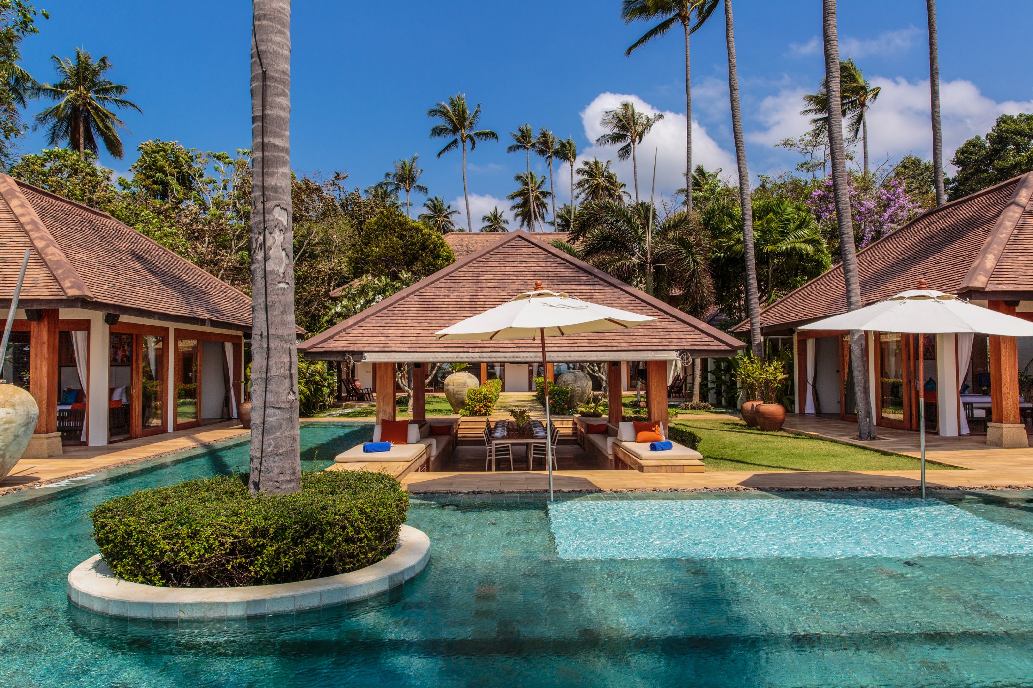 Private pool