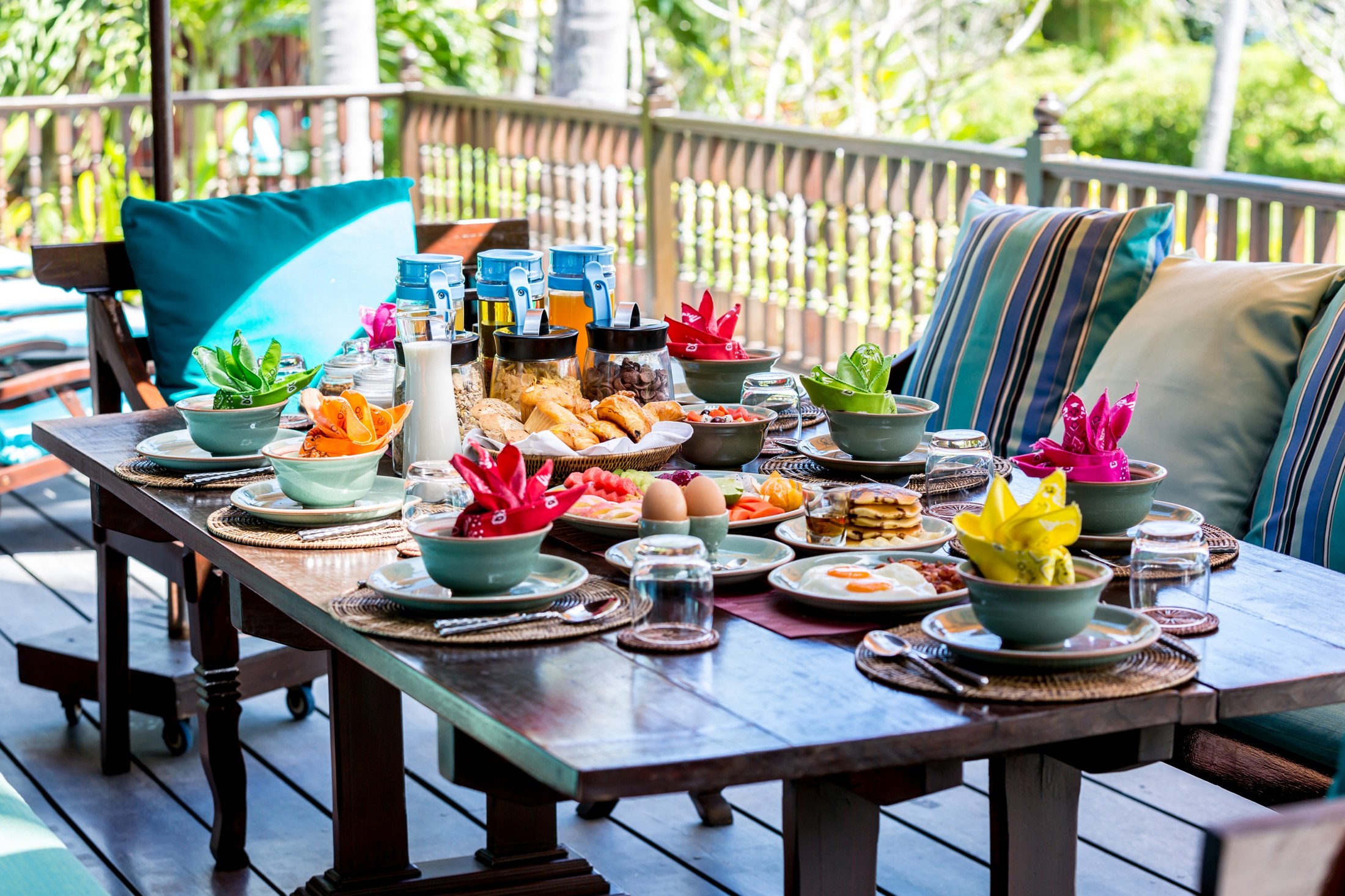 Private villa dining