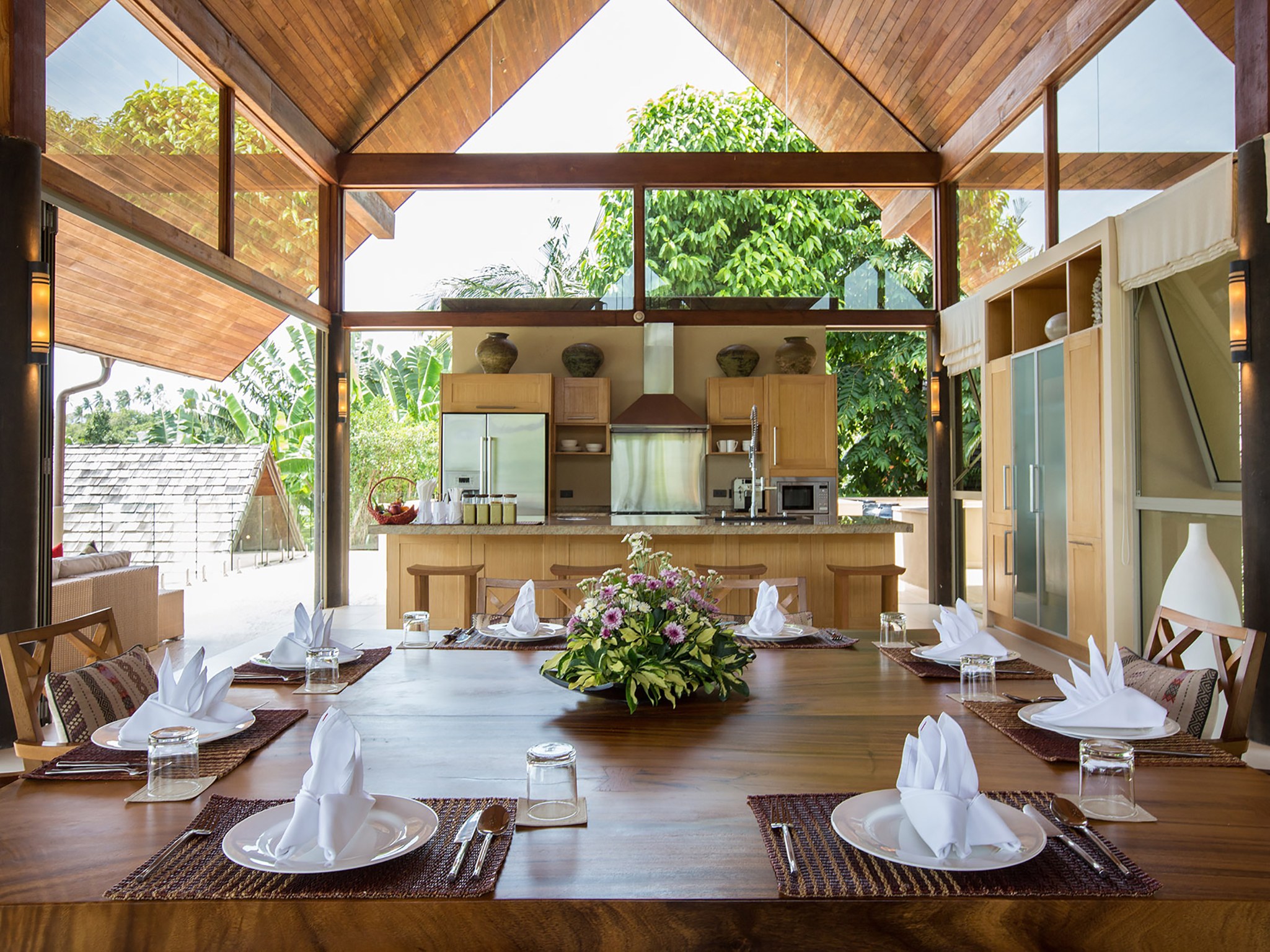 Private villa dining
