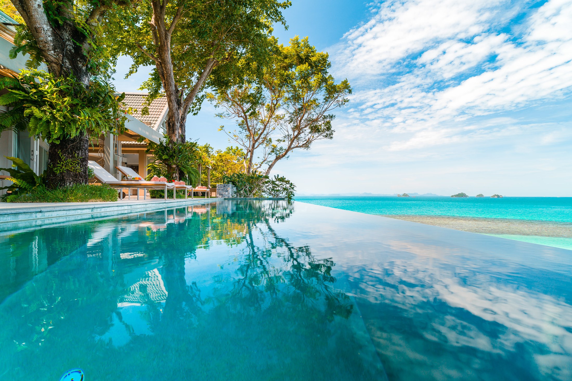 Private pool